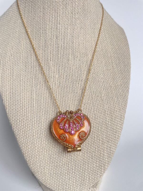 ariella necklace